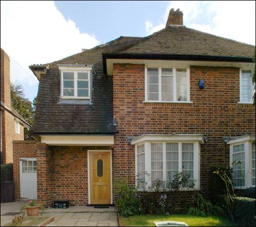10 Harford Walk